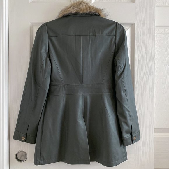 NWT 🔖 Anthropologie Green Faux Leather Jacket w/ Removable Faux Fur Collar - Picture 12 of 16